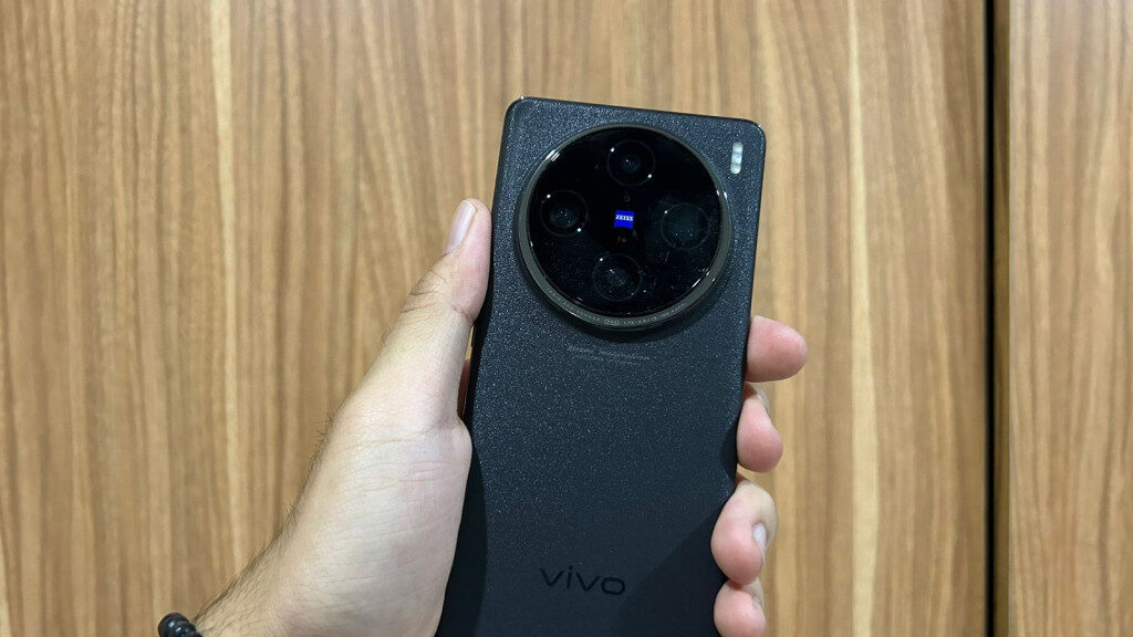 Vivo X100 Pro, Salah Satu Smartphone Terbaik 2024